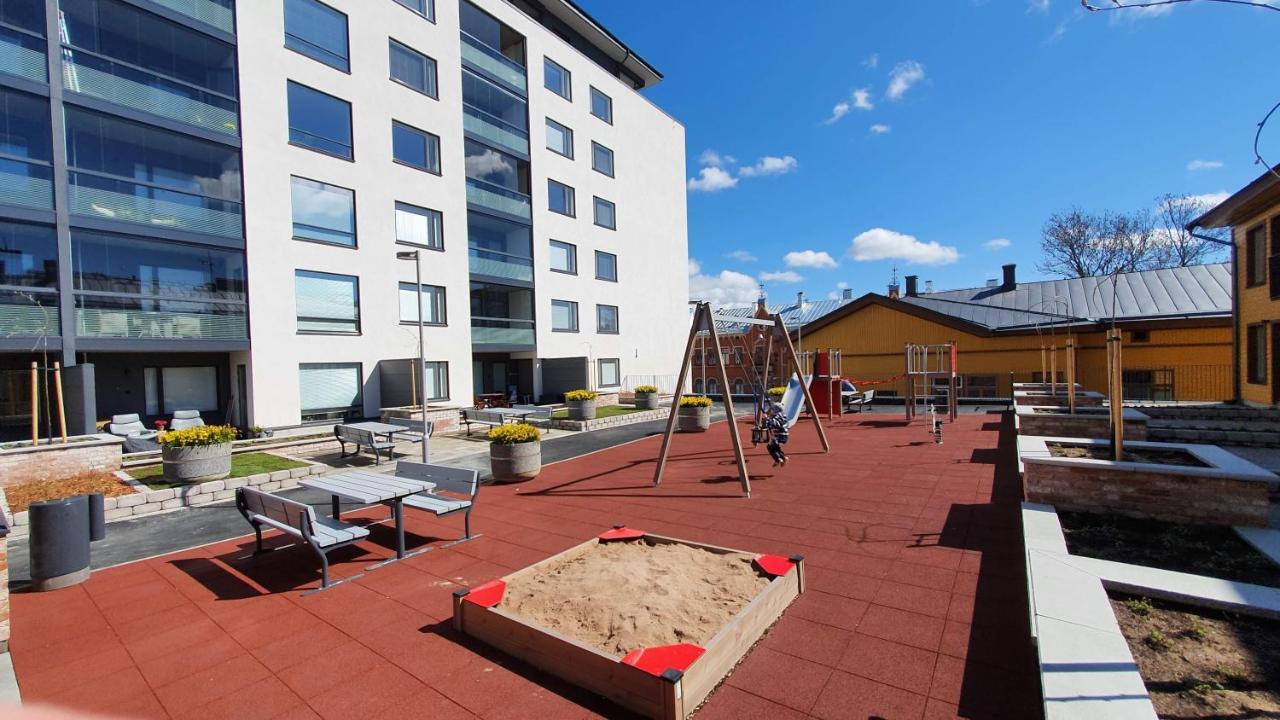 Turku Center 101 Apartment Bagian luar foto
